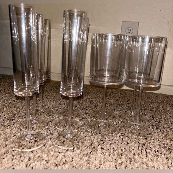 Rachel Zoe champagne glasses & Rachel Zoe wine glasses set of 10 - Picture 1 of 6